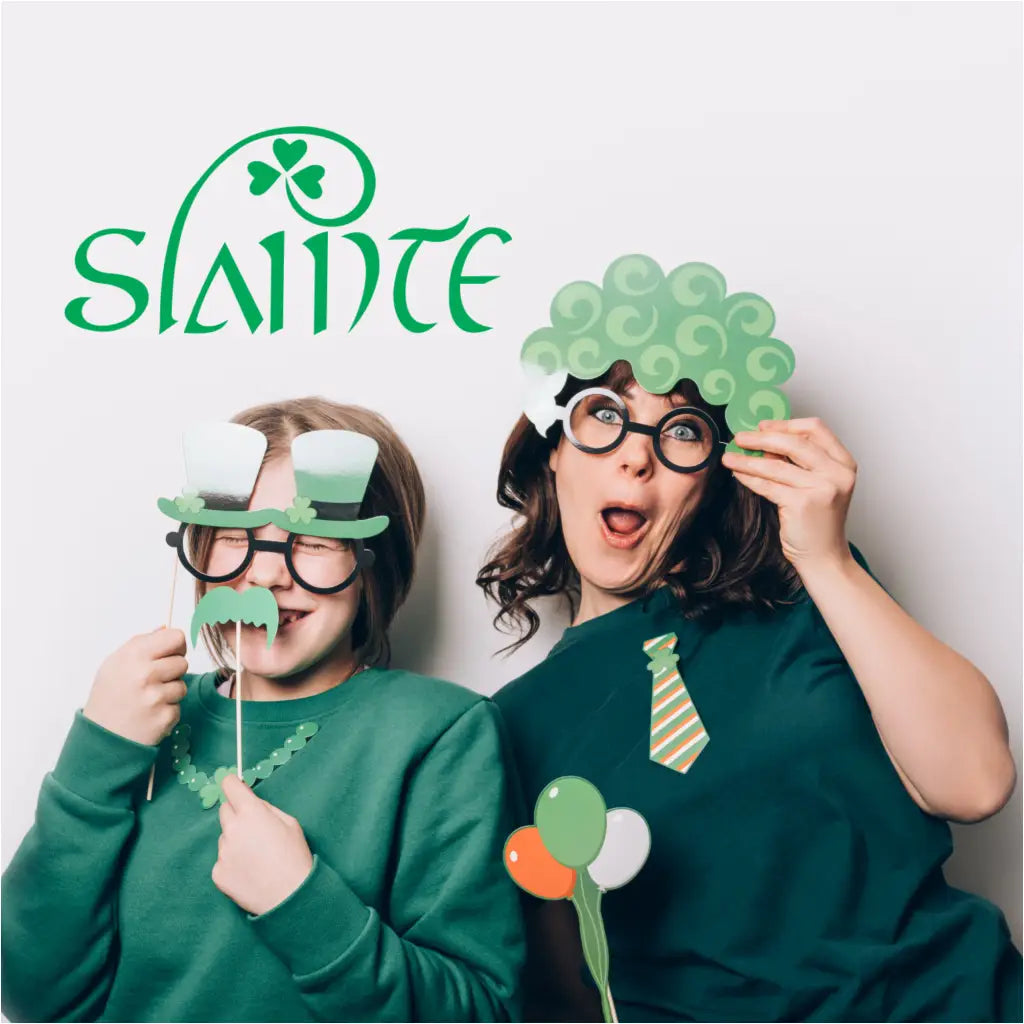 Sláinte - Irish Wall Decal For Home Bar Or Pub & Garden > Decor Decals